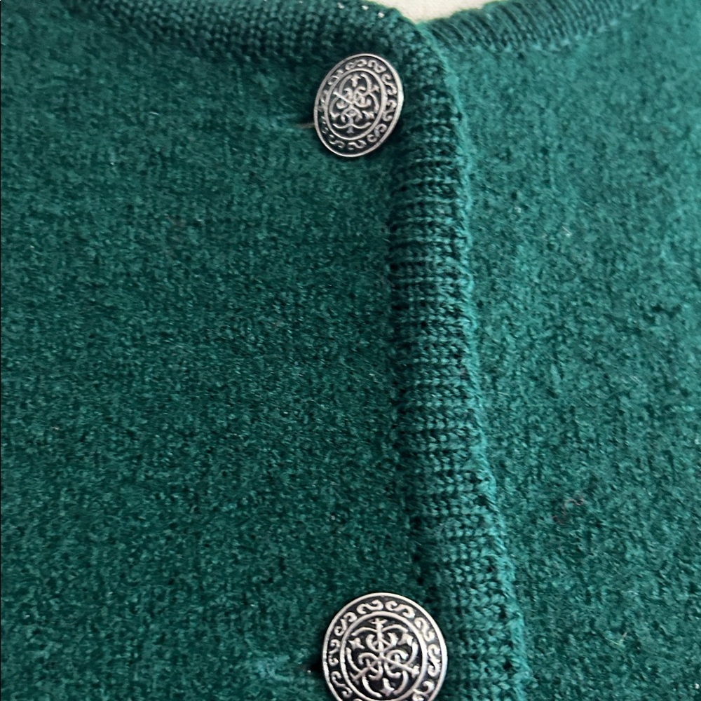 Talbots Forest Green Wool Cardigan 100% Wool Size 4 Petite - Picture 2 of 4